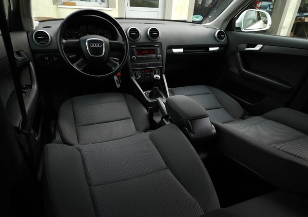 Audi A3 cena 34900 przebieg: 156000, rok produkcji 2010 z Gryfice małe 781